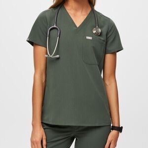 Figs Moss Catarina Scrub Top